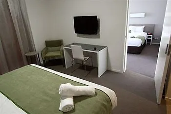 Abode Gungahlin Hotel